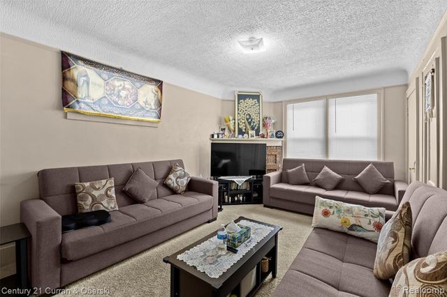 6022-6028 Appoline, Dearborn, MI 48126