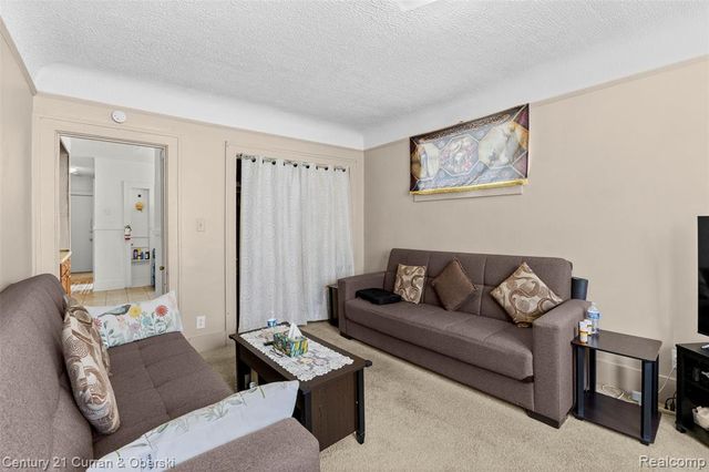 6022-6028 Appoline, Dearborn, MI 48126