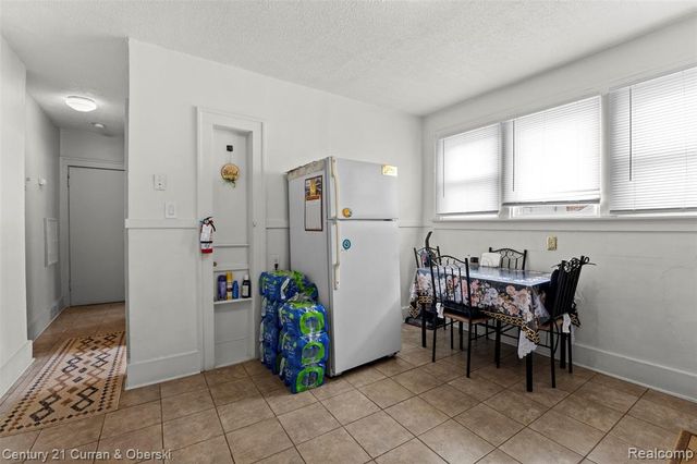 6022-6028 Appoline, Dearborn, MI 48126