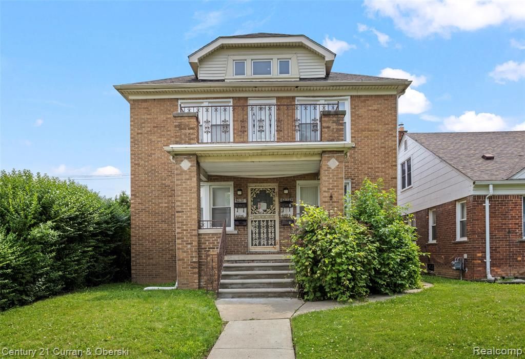6022-6028 Appoline, Dearborn, MI 48126