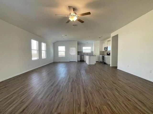 104 Ulmus ST, Hutto, TX 78634