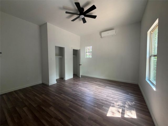 2910 Birmingham Avenue, Dallas, TX 75215