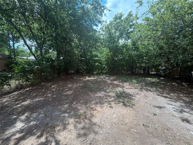 2910 Birmingham Avenue, Dallas, TX 75215