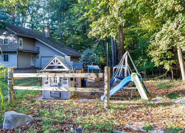 1686 Herrity Lane, Ionia, MI 48846