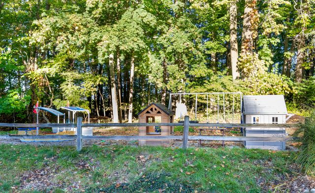 1686 Herrity Lane, Ionia, MI 48846