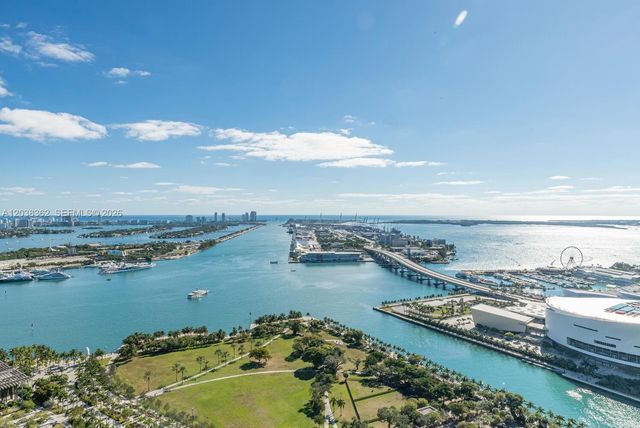 1100 Biscayne Blvd 4103, Miami, FL 33132