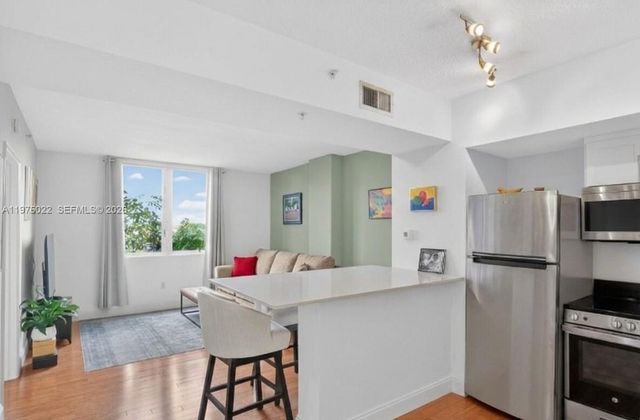 2630 SW 28th St 51, Miami, FL 33133