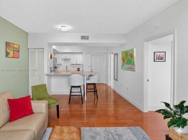 2630 SW 28th St 51, Miami, FL 33133