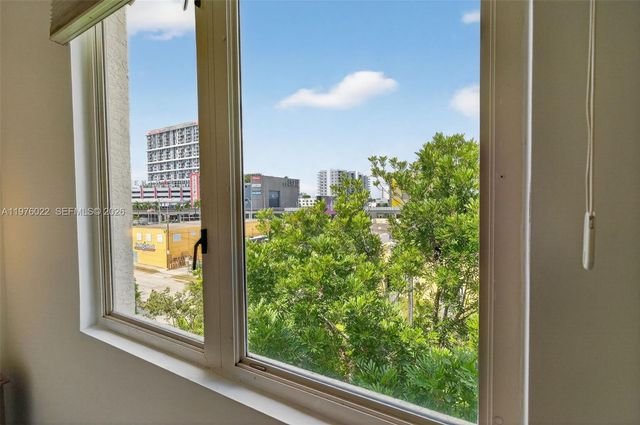 2630 SW 28th St 51, Miami, FL 33133