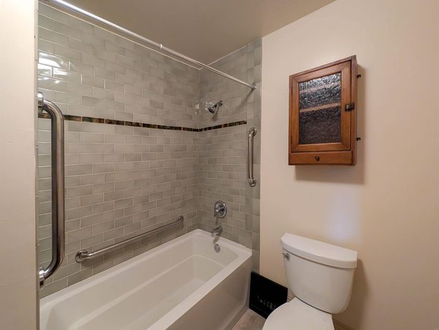 1117 State Street, Cedar Falls, IA 50613