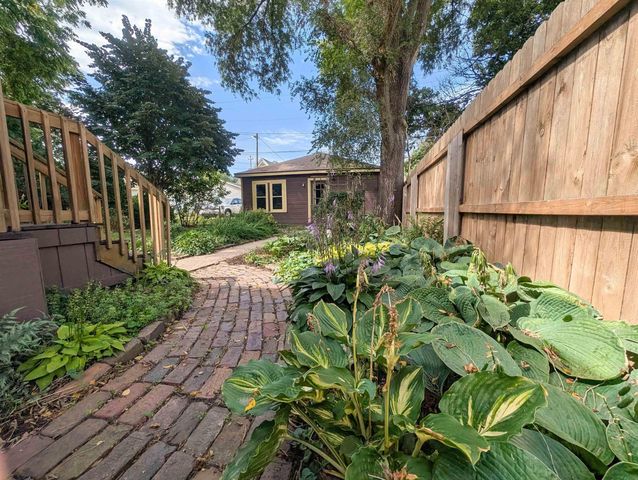 1117 State Street, Cedar Falls, IA 50613