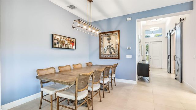 7887 Waterford Isles Lane, Delray Beach, FL 33446