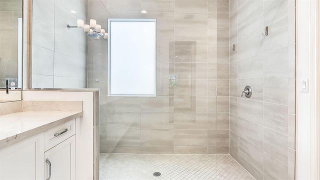 7887 Waterford Isles Lane, Delray Beach, FL 33446