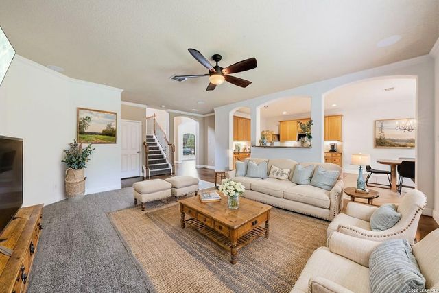 10911 FOX GLOVE FLD, Helotes, TX 78023