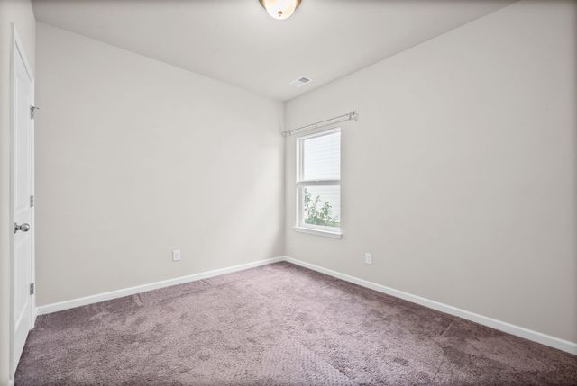 3722 Pelham Wood Dr, Murfreesboro, TN 37128
