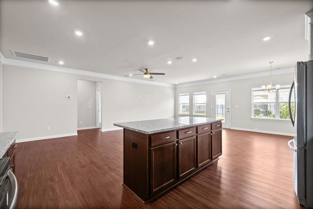 3722 Pelham Wood Dr, Murfreesboro, TN 37128