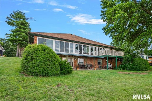 1013 E LAKE SHORE Drive, Springfield, IL 62712