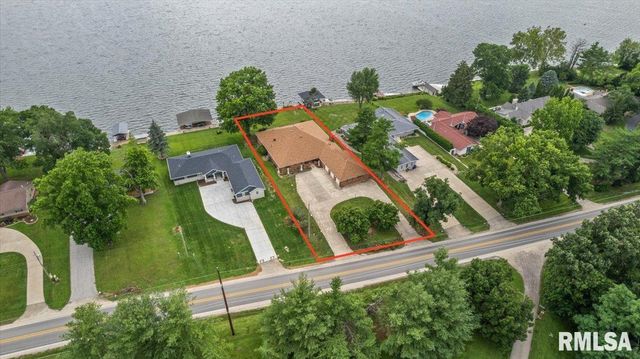 1013 E LAKE SHORE Drive, Springfield, IL 62712