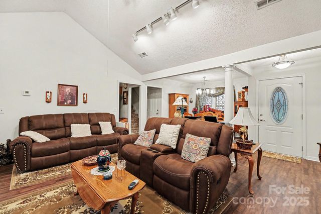 185 Fairfield Lane, Salisbury, NC 28146