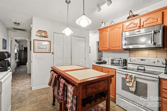 185 Fairfield Lane, Salisbury, NC 28146