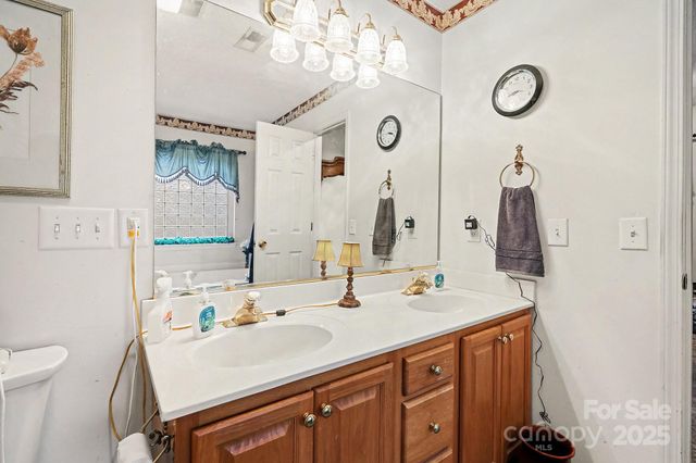 185 Fairfield Lane, Salisbury, NC 28146