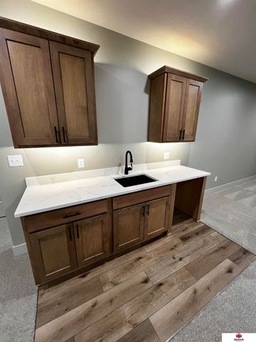 9435 Breashears Street, Lincoln, NE 68516