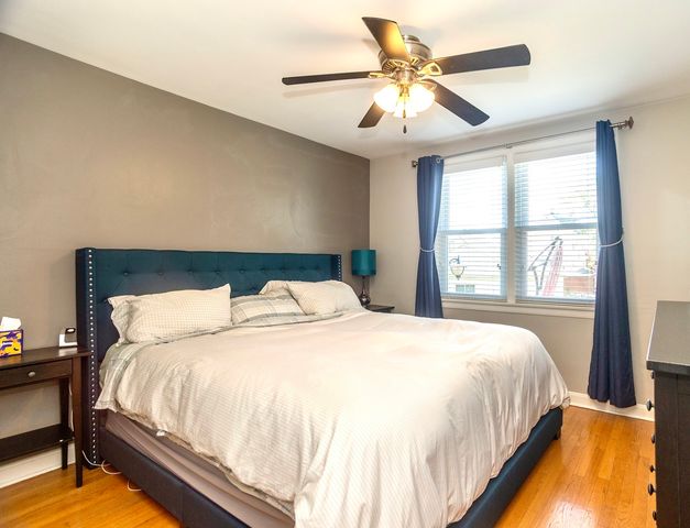 3754 N Nottingham Avenue, Chicago, IL 60634