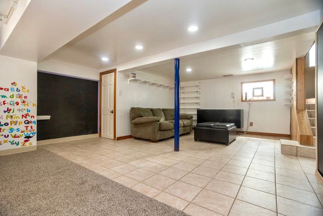 3754 N Nottingham Avenue, Chicago, IL 60634