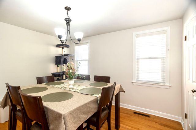 3754 N Nottingham Avenue, Chicago, IL 60634