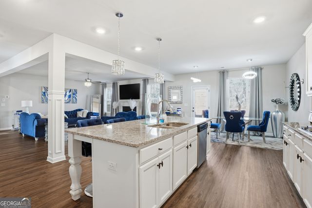 912 Mystic Way, Hampton, GA 30228