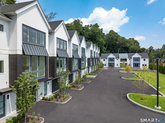 783 Post Road East 204, Westport, CT 06880