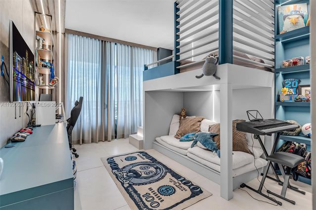 20281 E Country Club Dr TW7, Aventura, FL 33180