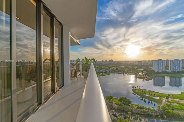 20281 E Country Club Dr TW7, Aventura, FL 33180