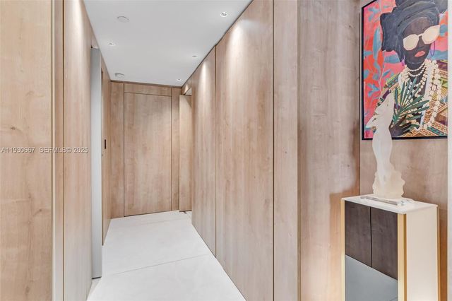 20281 E Country Club Dr TW7, Aventura, FL 33180