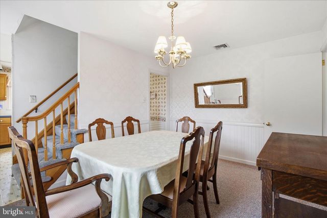 48 HIGHLAND DR, Lancaster, PA 17602
