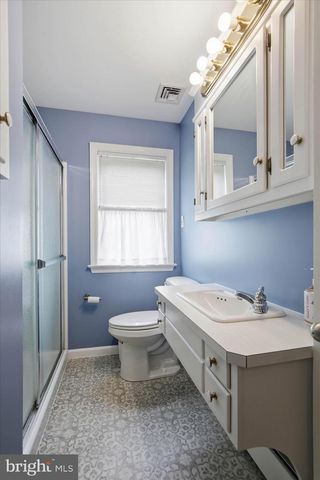 48 HIGHLAND DR, Lancaster, PA 17602
