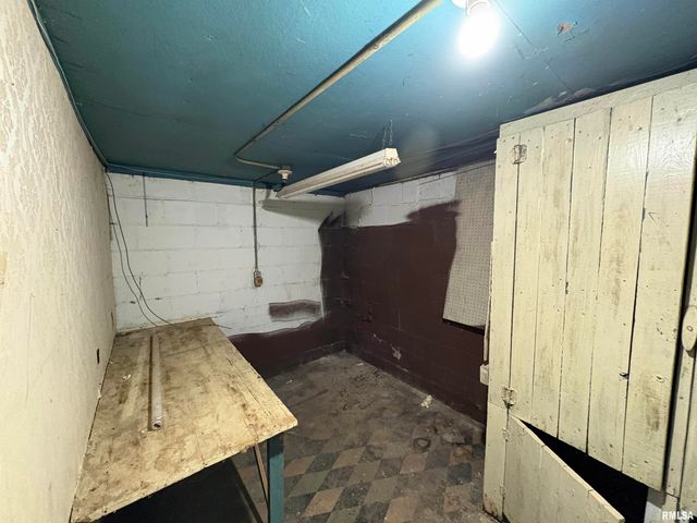 1815 N SHERIDAN Road, Peoria, IL 61604