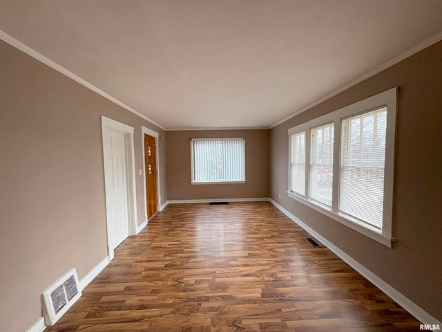 1815 N SHERIDAN Road, Peoria, IL 61604