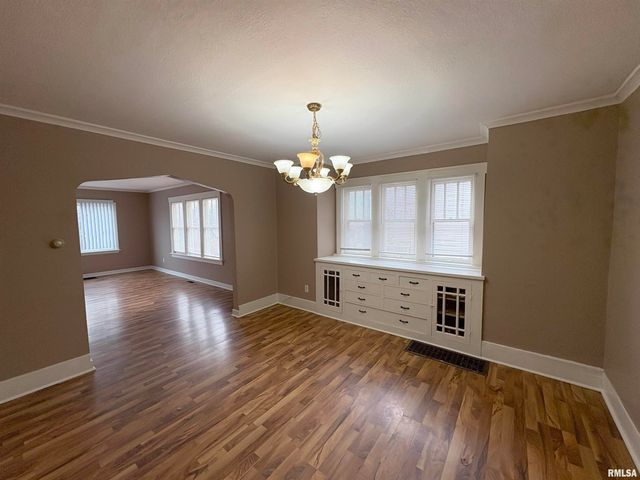 1815 N SHERIDAN Road, Peoria, IL 61604