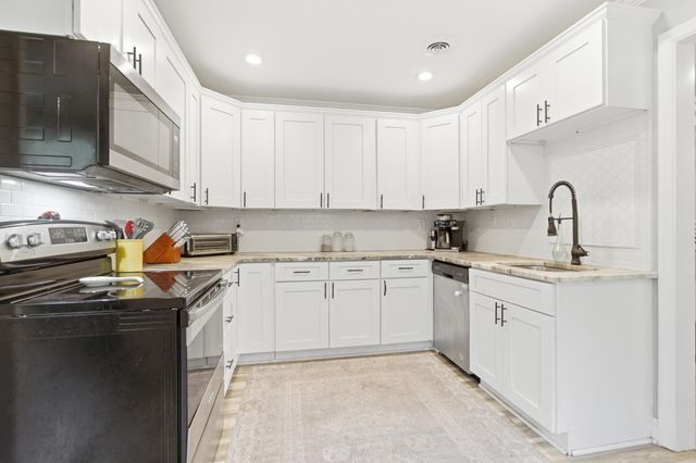 1012 Summerall Road, Johns Island, SC 29455