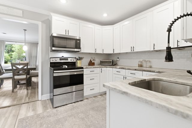 1012 Summerall Road, Johns Island, SC 29455