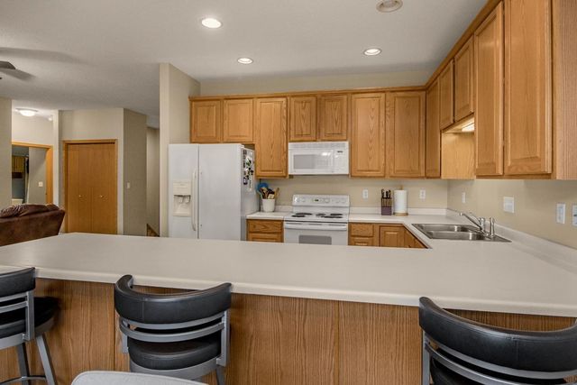 1105 Iris Drive, White Bear Lake, MN 55127