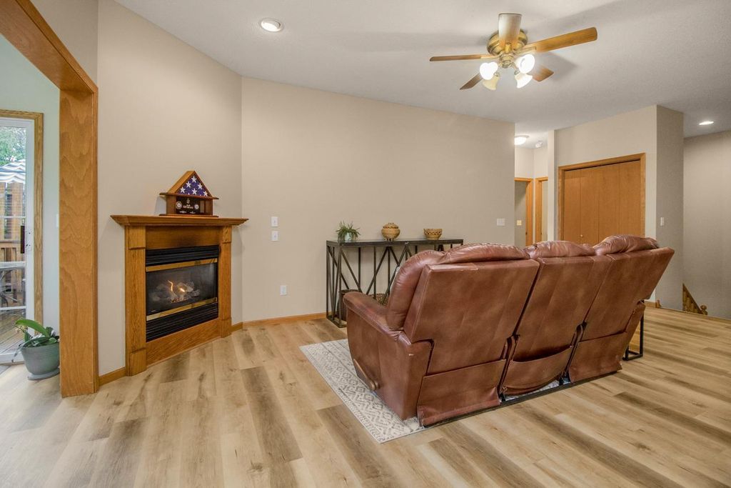 1105 Iris Drive, White Bear Lake, MN 55127 — photo 4