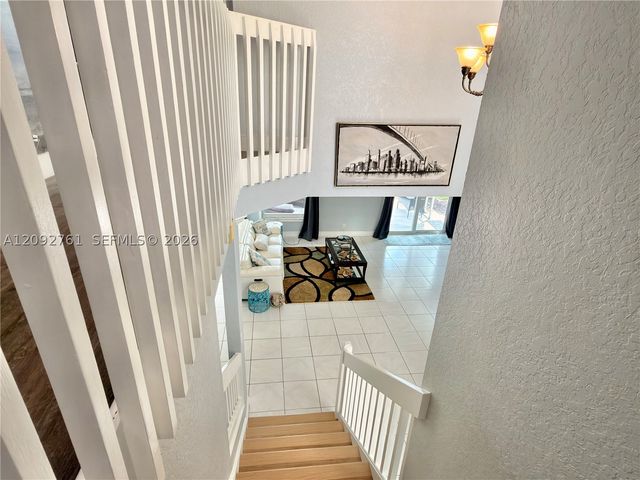 4244 Pine Hollow Cir, Green Acres, FL 33463