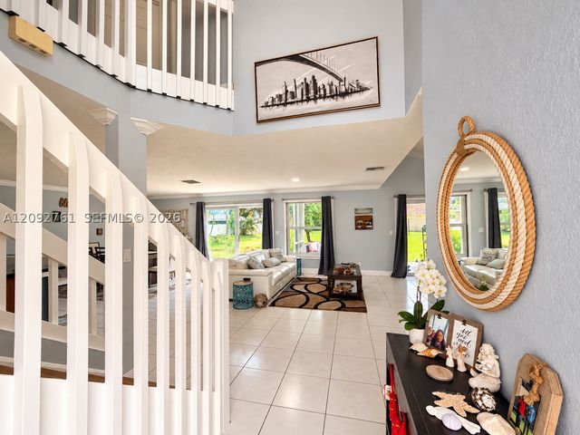 4244 Pine Hollow Cir, Green Acres, FL 33463