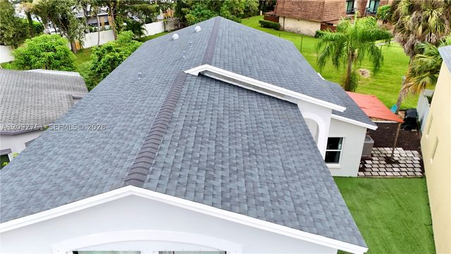 4244 Pine Hollow Cir, Green Acres, FL 33463