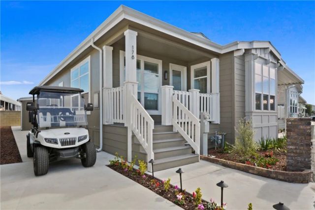 16222 Monterey 178, Huntington Beach, CA 92649