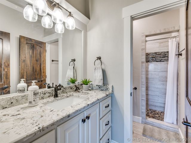 119944 S 4201 Road, Eufaula, OK 74432