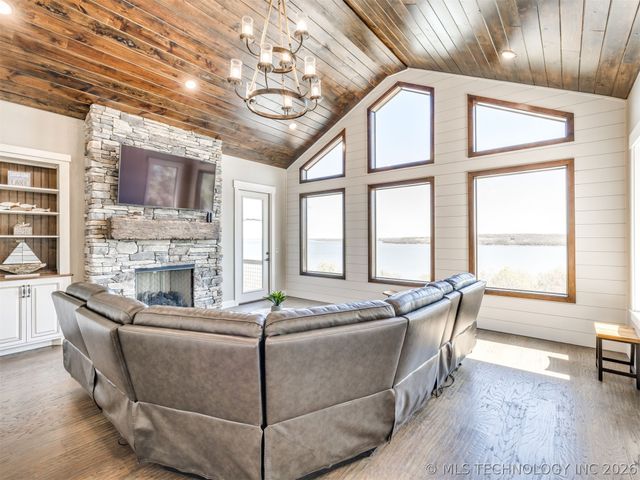 119944 S 4201 Road, Eufaula, OK 74432