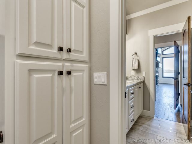 119944 S 4201 Road, Eufaula, OK 74432